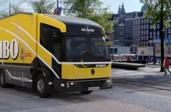 Renault Trucks Oxygen x Jumbo et SVZ 